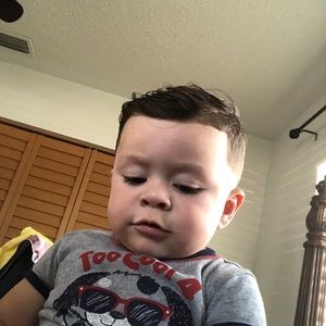 Meet your Posher, Carolina